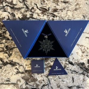 2006 Swarovski Annual Christmas Ornament